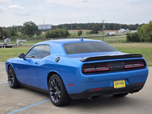 Used 2023 Dodge Challenger R/T Scat Pack w/ Plus Package image 4