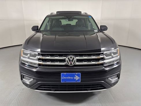 Used 2018 Volkswagen Atlas SEL image 3