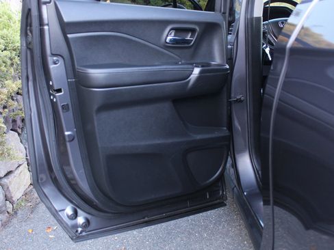 Used 2019 Honda Ridgeline RTL-T image 14