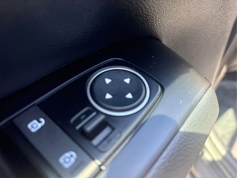 Used 2025 Kia Soul EX FWD image 45