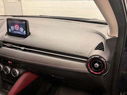 Used 2018 MAZDA CX-3 Touring image 15