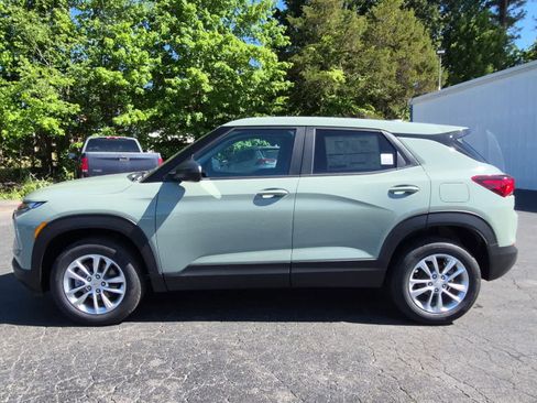 New 2026 Chevrolet TrailBlazer LS w/ LS Convenience Package AWD/4WD image 4