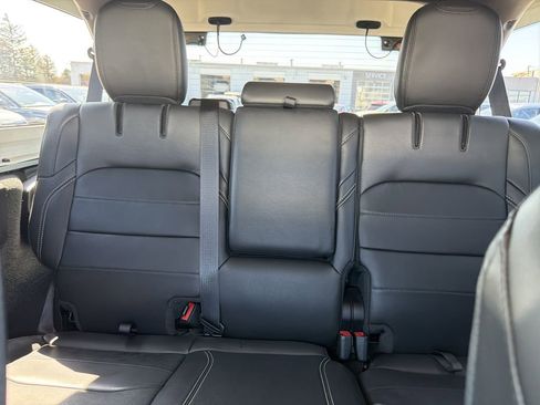 Used 2023 Jeep Wrangler Unlimited Sahara w/ Cold Weather Group image 20