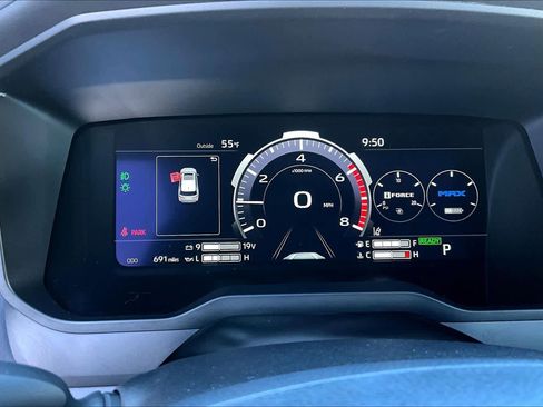 Certified 2025 Toyota Sequoia Platinum image 24