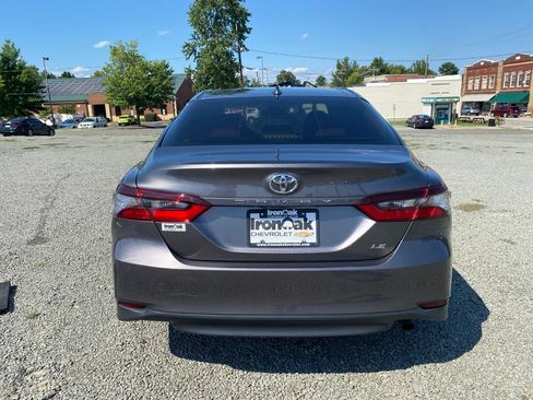 Used 2023 Toyota Camry LE FWD image 4