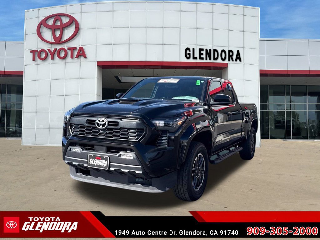 Certified 2025 Toyota Tacoma TRD Sport RWD image 4