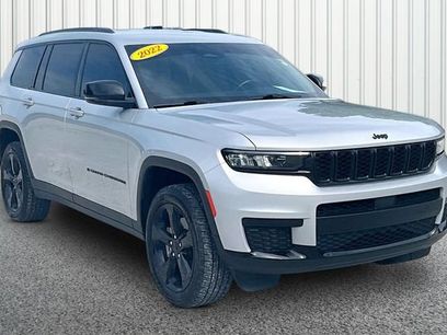 Used 2022 Jeep Grand Cherokee L Laredo