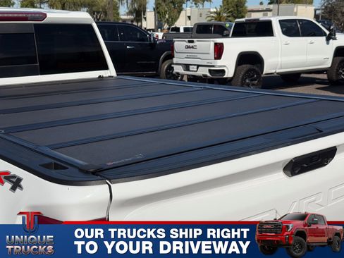 Used 2024 Chevrolet Silverado 3500 LT w/ Convenience Package image 8