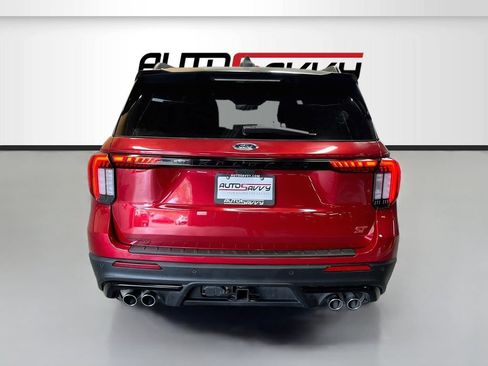 Used 2025 Ford Explorer ST AWD/4WD image 6