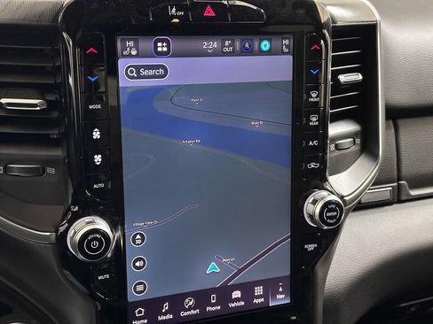 New 2026 RAM 1500 4x4 Crew Cab image 36