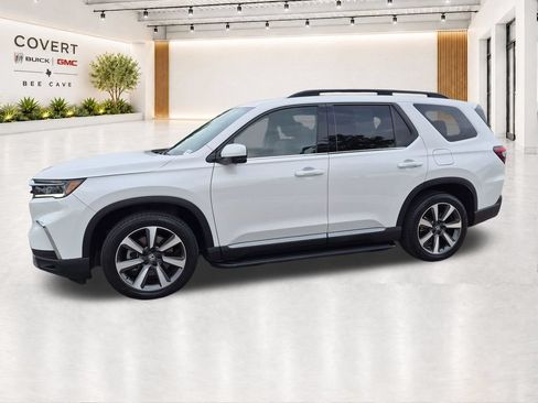 Used 2024 Honda Pilot Elite image 5