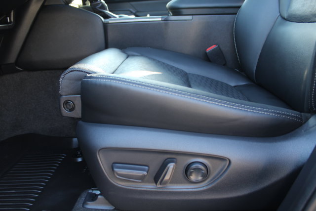 Certified 2025 Toyota Land Cruiser w/ Premium Package AWD/4WD image 54
