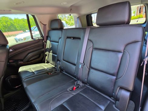 Used 2015 Chevrolet Tahoe LT RWD image 16