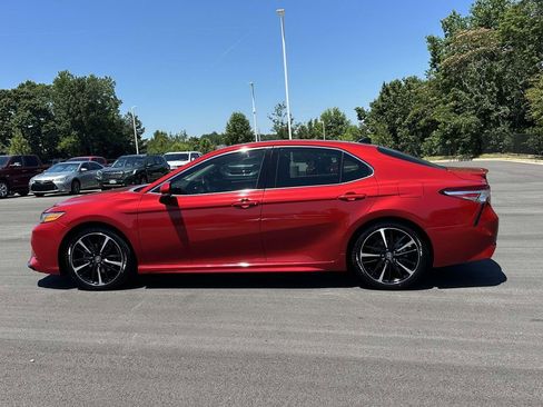 Used 2020 Toyota Camry XSE FWD image 23