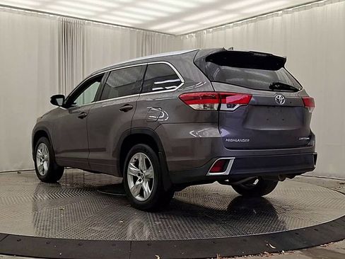 Certified 2018 Toyota Highlander Limited image 9