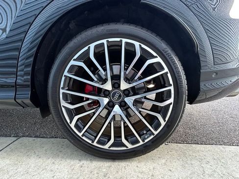 Used 2025 Audi SQ5 Premium Plus w/ Premium Plus Package image 62