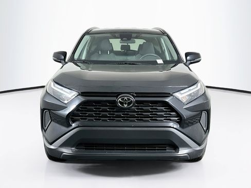 Used 2025 Toyota RAV4 XLE FWD image 2