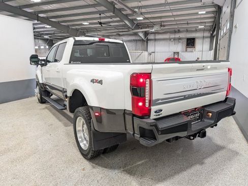 Used 2025 Ford F450 King Ranch w/ Camper Package AWD/4WD image 5