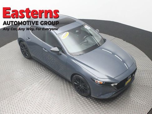 Used 2024 MAZDA MAZDA3 s image 3