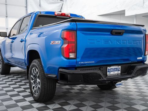 Used 2023 Chevrolet Colorado Z71 w/ Z71 Convenience Package 2 AWD/4WD image 5
