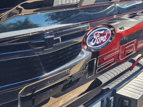 Used 2025 Ford F150 XLT w/ Equipment Group 301A Standard RWD image 10
