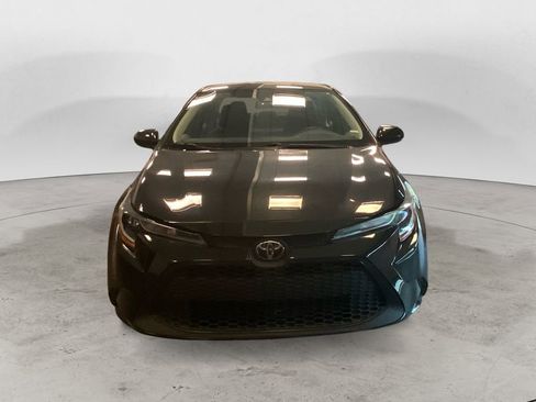Used 2022 Toyota Corolla LE image 8