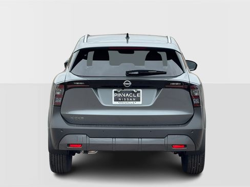 New 2026 Nissan Kicks SV image 4