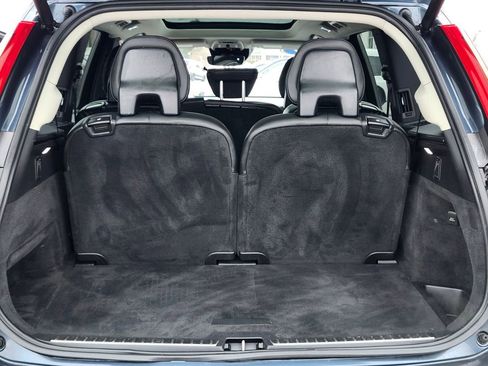 Used 2021 Volvo XC90 T5 Momentum image 31