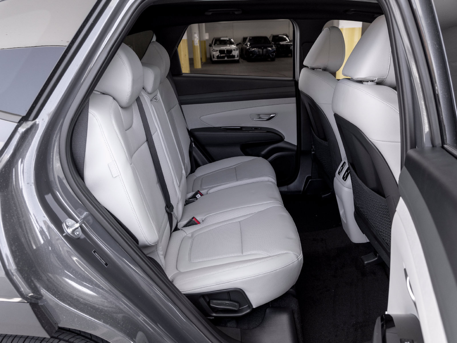 New 2026 Hyundai Tucson Limited FWD image 24