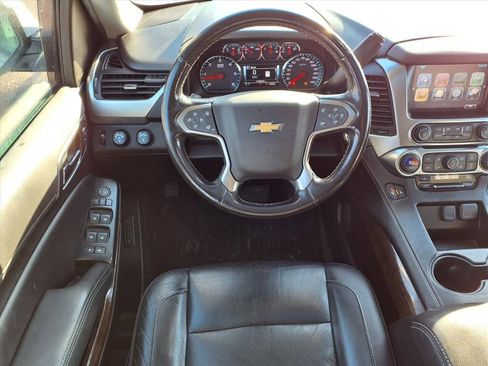 Used 2019 Chevrolet Tahoe LT image 11