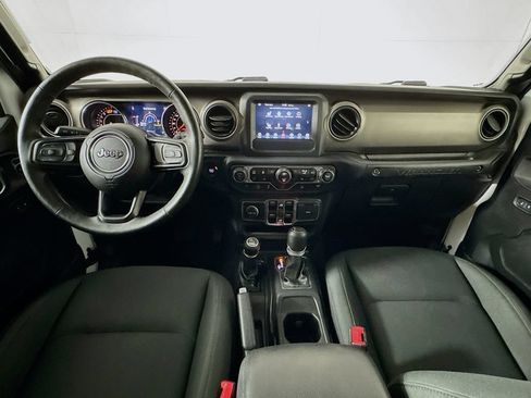 Used 2020 Jeep Wrangler Unlimited Sport AWD/4WD image 26