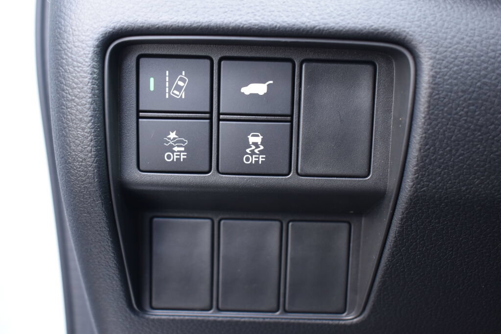 Used 2022 Honda CR-V Touring image 15