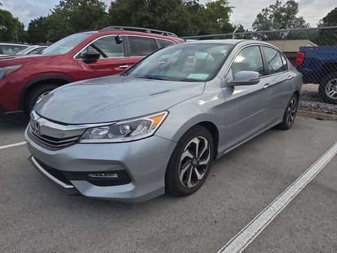Used 2016 Honda Accord EX-L image 10