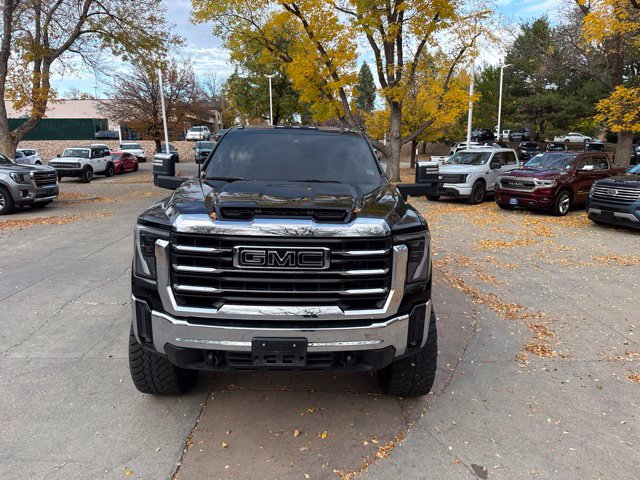Used 2025 GMC Sierra 2500 SLE w/ SLE Value Package; AWD/4WD image 3