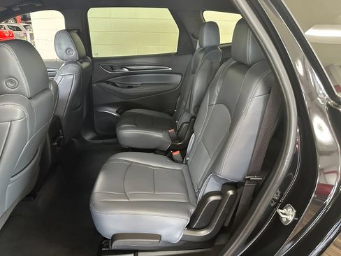 Used 2024 Buick Enclave Essence w/ Sport Touring Edition FWD image 33
