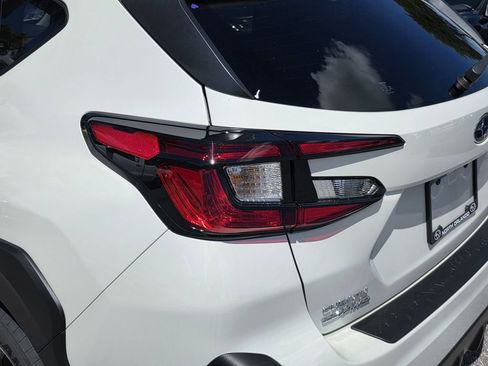 Certified 2025 Subaru Crosstrek 2.5i Premium AWD/4WD image 7