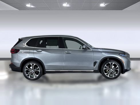 Used 2024 BMW X5 sDrive40i w/ Premium Package RWD image 8