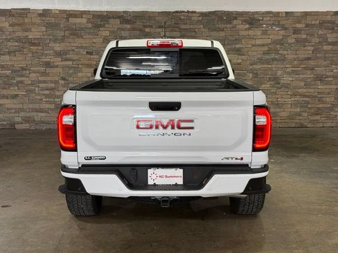 Used 2024 GMC Canyon AT4 w/ AT4 Premium Package AWD/4WD image 6