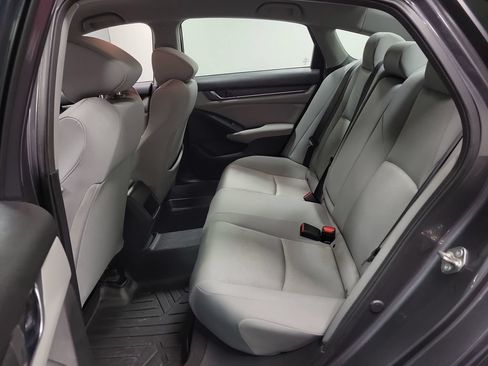Used 2018 Honda Accord LX image 24