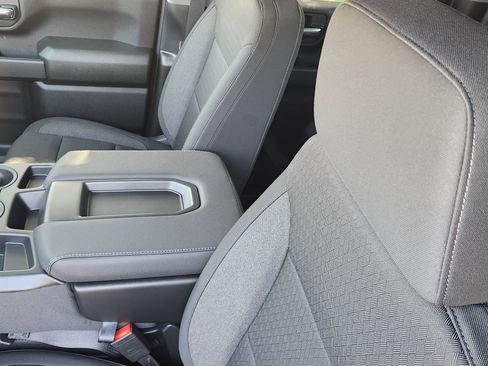 New 2026 Chevrolet Silverado 2500 Custom w/ Custom Value Package image 20