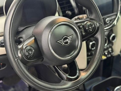Used 2020 MINI Cooper SE w/ 6.5" Touchscreen Package FWD image 14