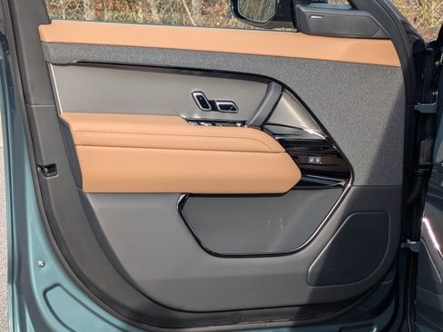 New 2026 Land Rover Range Rover Sport SE image 20