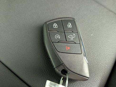 New 2025 GMC Sierra 1500 Elevation w/ Elevation Premium Package image 30