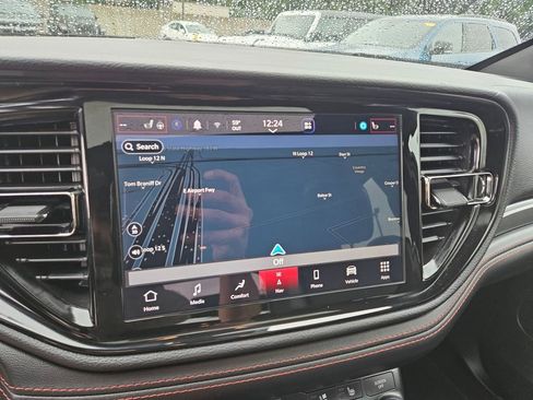 Used 2025 Dodge Durango GT AWD/4WD image 21