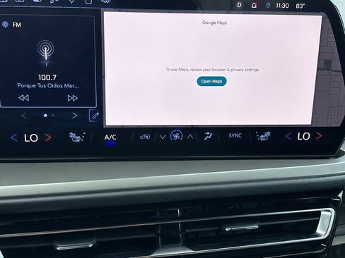 Used 2025 Chevrolet Traverse LT image 25