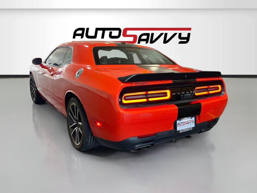 Used 2023 Dodge Challenger R/T RWD image 5