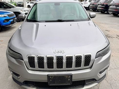 Used 2019 Jeep Cherokee Limited image 7