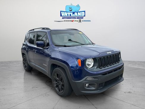 Certified 2018 Jeep Renegade Latitude image 34