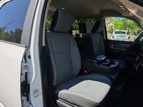 Used 2019 RAM 3500 Big Horn AWD/4WD image 23