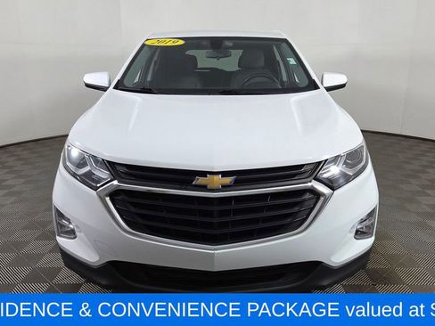 Used 2019 Chevrolet Equinox LT FWD image 2
